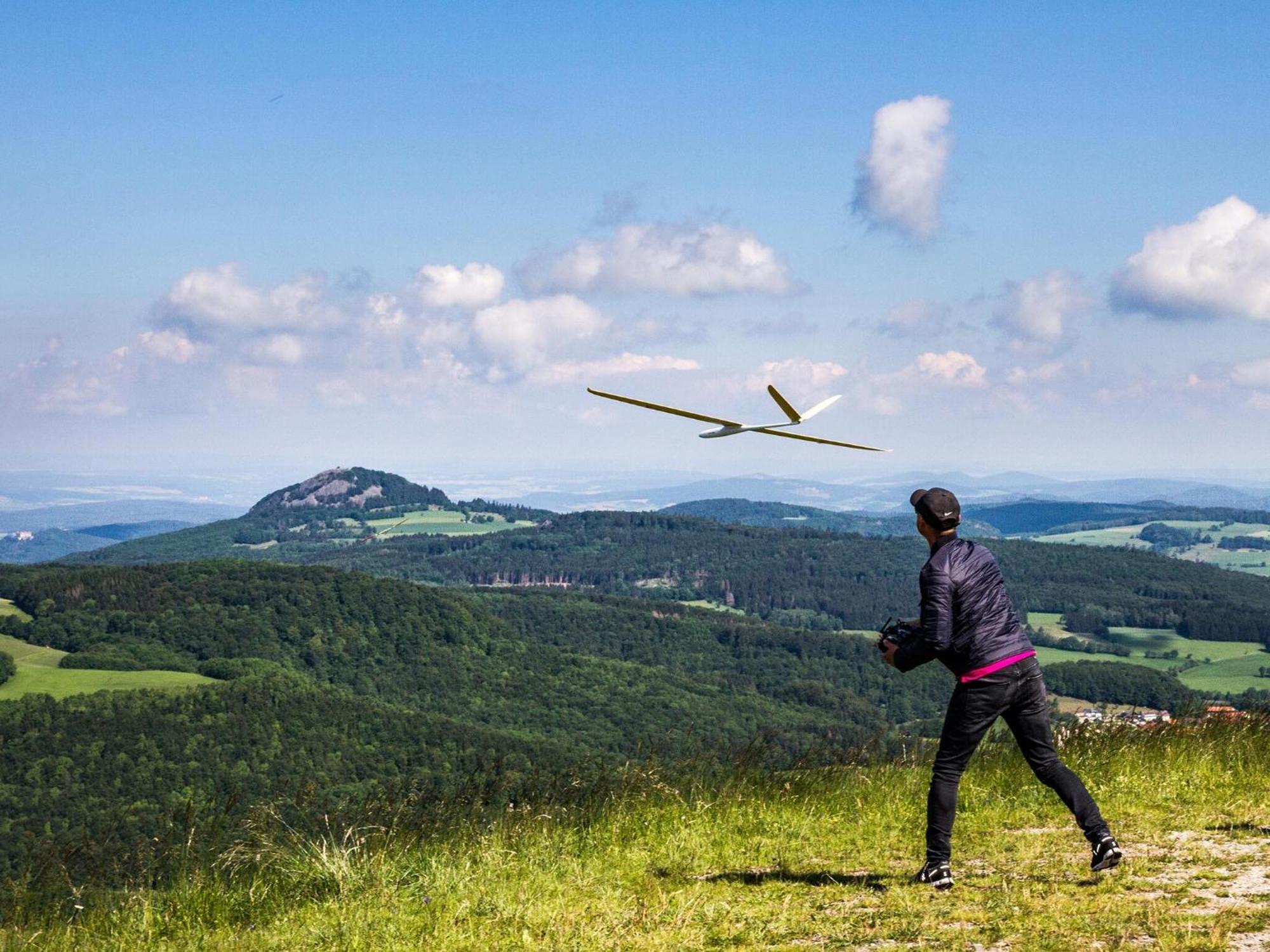 Berghotel Deutscher Flieger Wasserkuppe Герсфельд Экстерьер фото